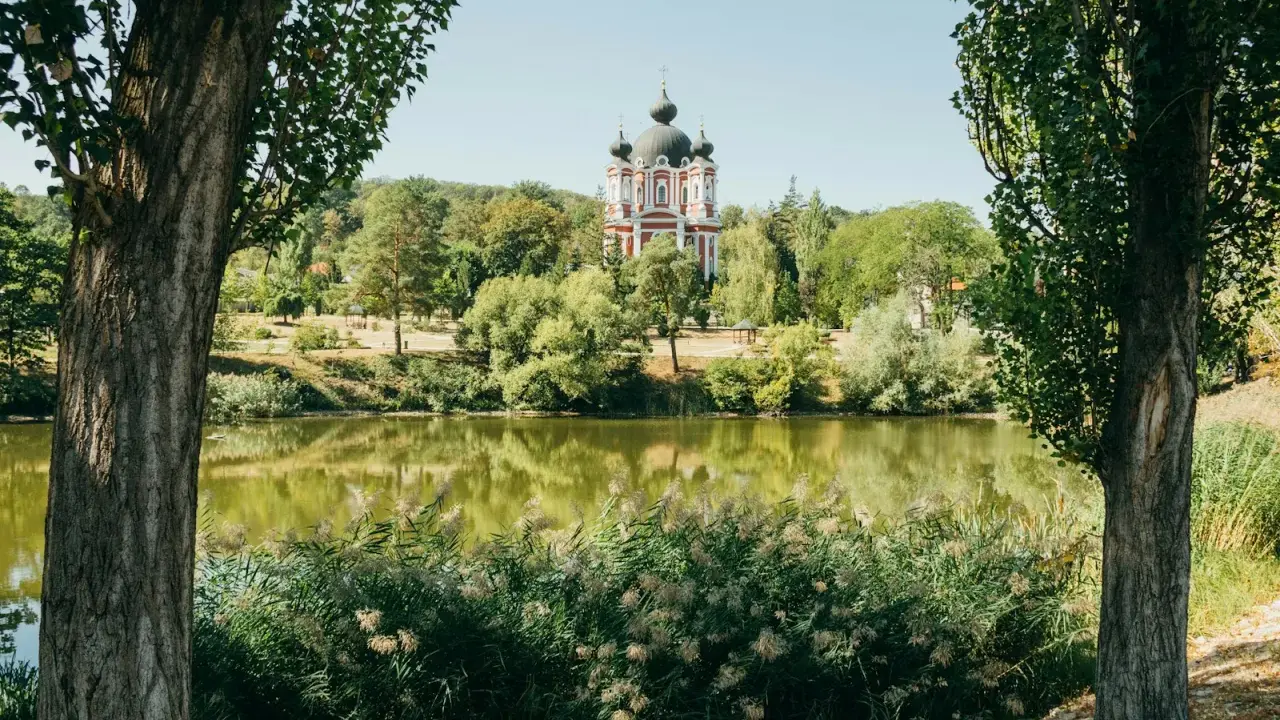 Mołdawia: Gdzie leży ten nieodkryty kraj? Mapa i atrakcje