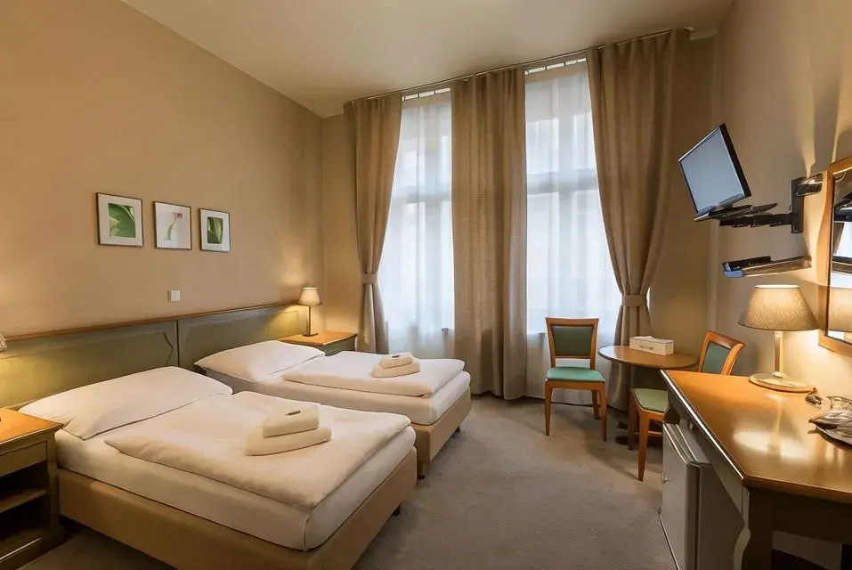 Ile kosztują noclegi w Czechach? Praga, regiony, oszczędzanie
