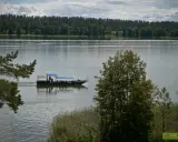 Jezioro Białe Augustowskie: Przewodnik po atrakcjach i aktywnym wypoczynku