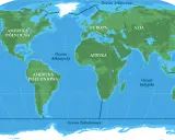 Mapa świata z zaznaczonymi kontynentami i oceanami: Spokojnym, Atlantyckim, Indyjskim, Południowym i Arktycznym.