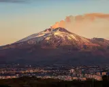 Etna na Sycylii: Jak zwiedzić aktywny wulkan? Przewodnik i koszty