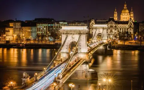 Budapeszt: Odkryj Perłę Dunaju! Atrakcje, termy, wskazówki