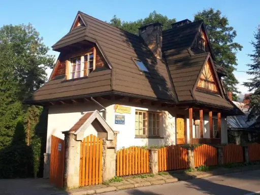 Ile kosztuje nocleg w Zakopanem? Jak znaleźć tanio i nie przepłacić?