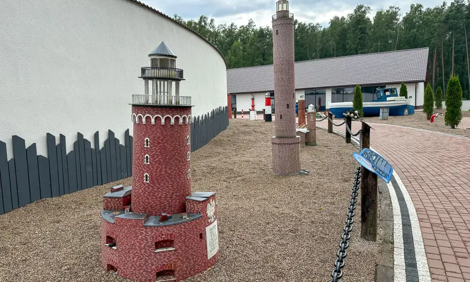 Łeba: Co zwiedzić? Przewodnik po atrakcjach na każdą pogodę!